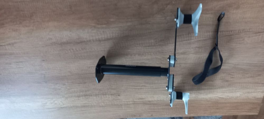 Regulowany uchwyt rowerowy na ścianę obciążenie 25kg