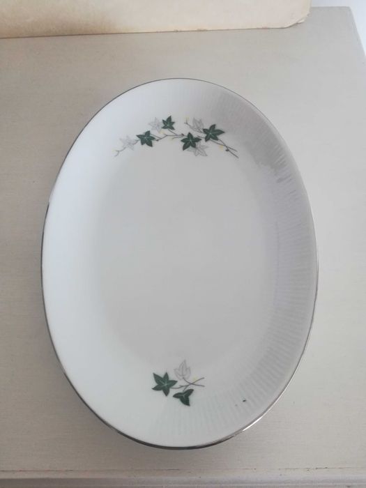 Travessa pequena porcelana alemã Bavaria Winterling Marktleuthen