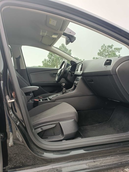 SEAT Leon ST 1.6TDi Style (Versão FR)