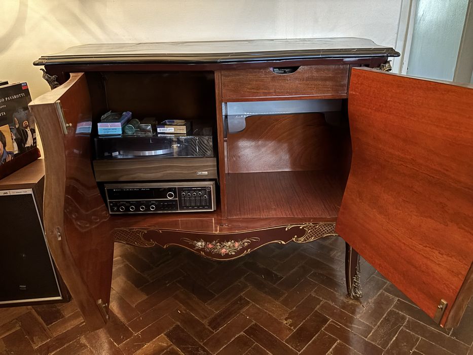 Comoda Luis XV pintada à mão - Peça única!!