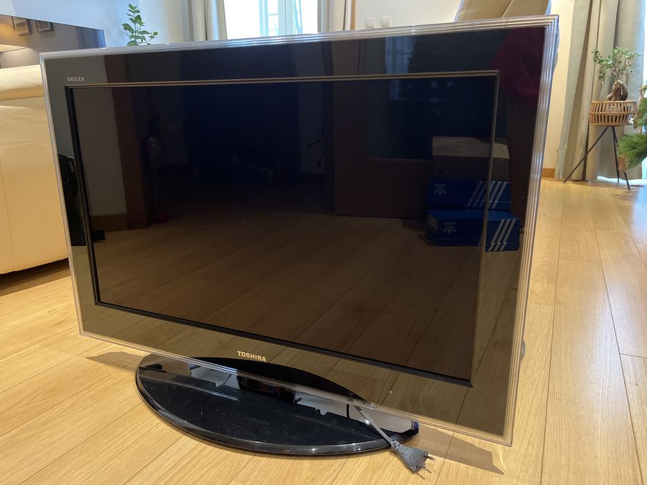 TV Toshiba LCD REGZA 32SL733