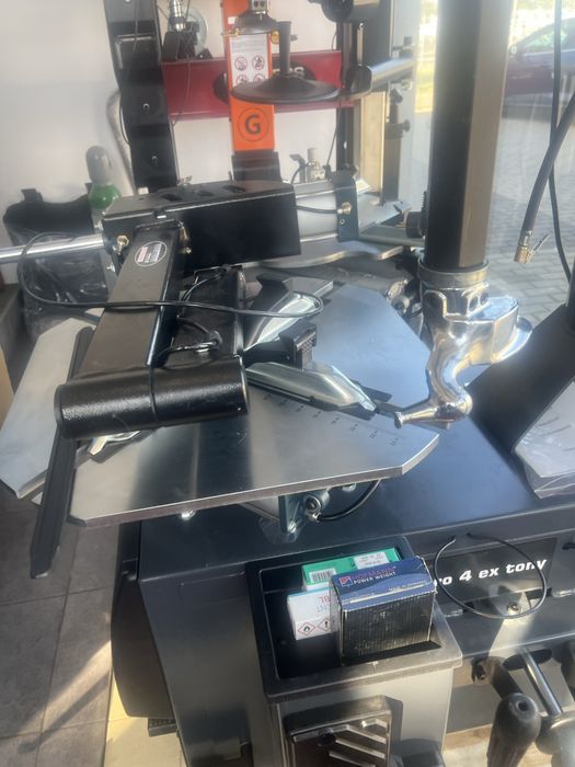 Wyważarka i montażownica do opon lomplet maszyn GERMANY