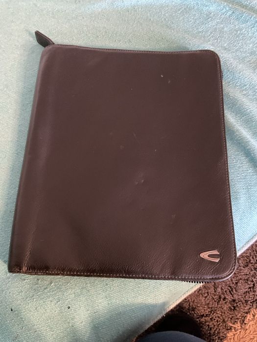 Pasta em pele Camel Active