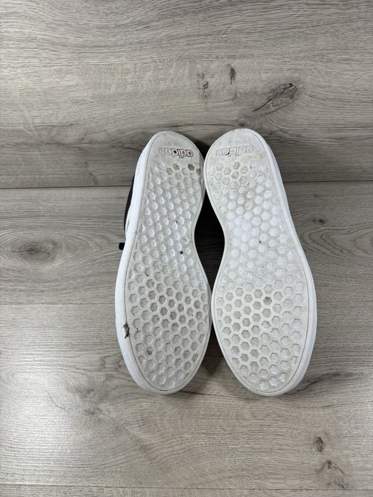 Adidas чоловічі кросівки 44 розмір