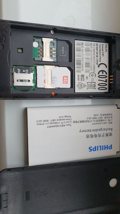 Продам Philips Xenium E 181