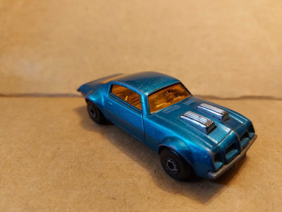 Matchbox Pontiac Firebird N°4 1975