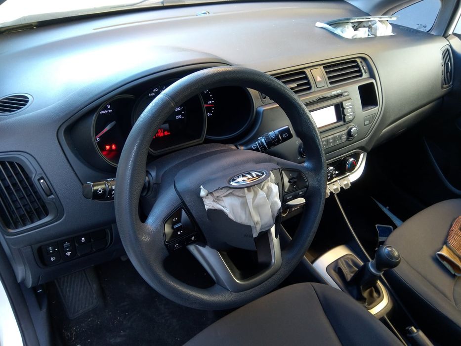 KIA RIO III - 2013 - Para Peças