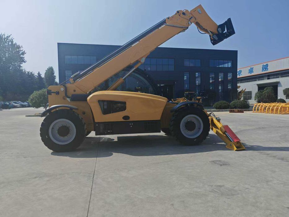 Telescópico 12 MT 4ton