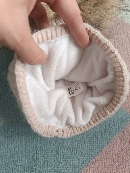 Czapka zimowa I love milk z pomponami