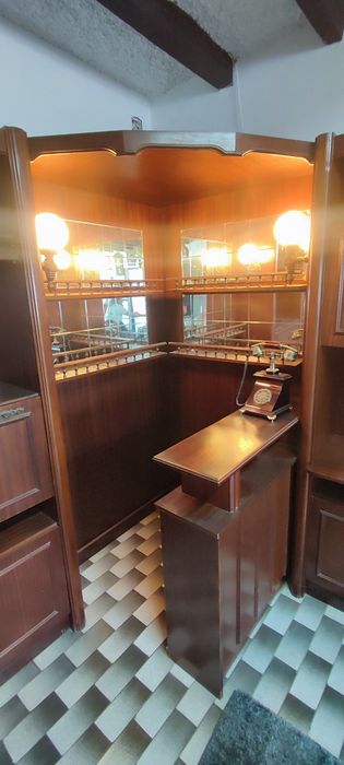 Móvel de sala com bar