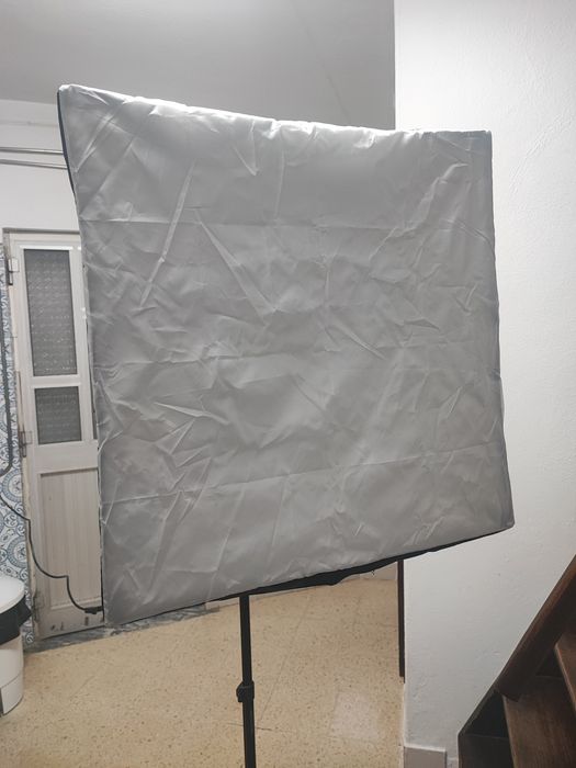 Luz Softbox Neewer 60cmx60cm