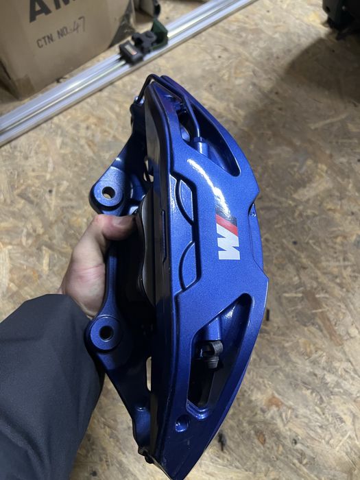 M performance суппорта g05 g30 395/36