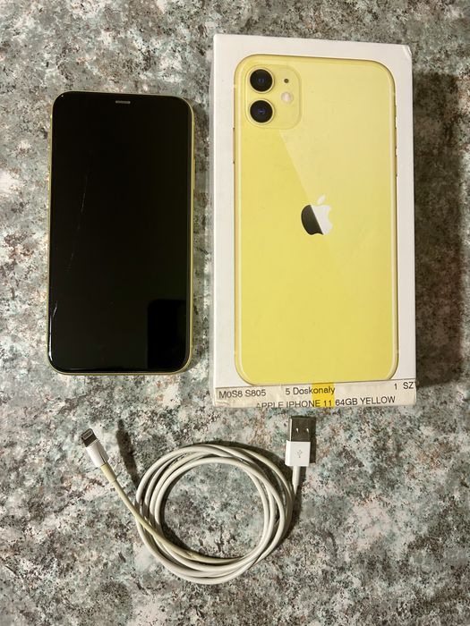 iPhone 11 żółty 64 GB