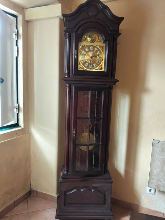 Relógio pendular de sala