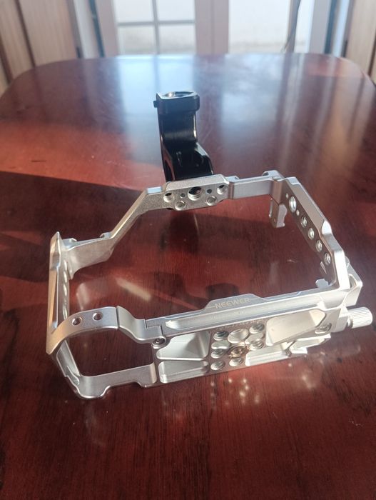 Cage para Sony ZV-E1