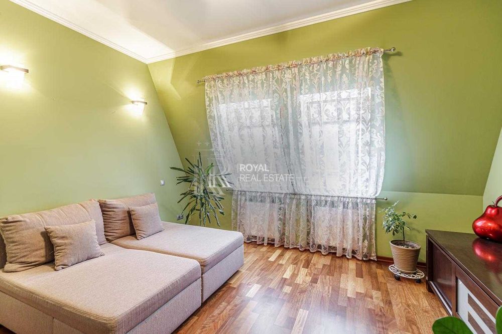 Продаж Таунхаусу 245 м2 КМ Золоті Ворота Козин Київська обл З Ремонтом