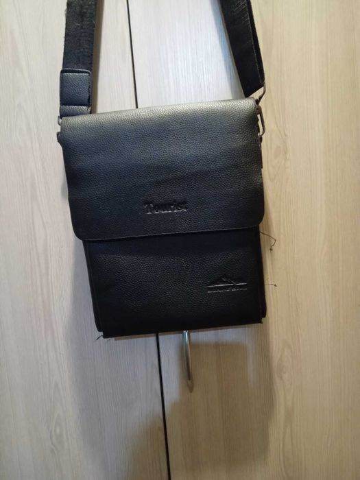 Продам  мужскую сумку планшетку