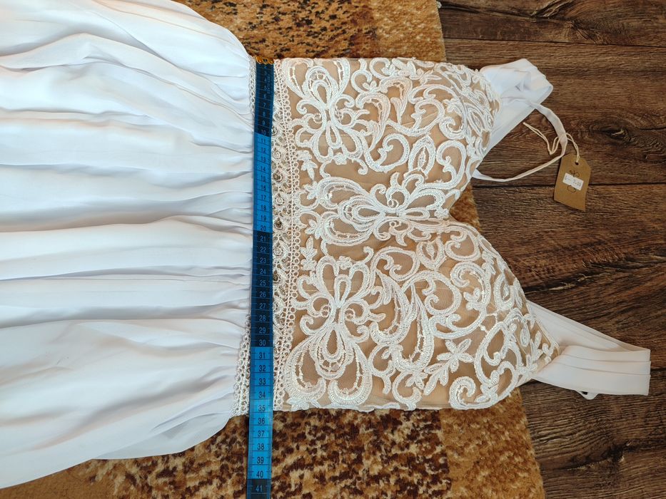 Весільні сукні S -L