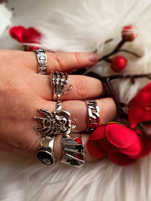 Zestaw pierścionków 6szt., nowy