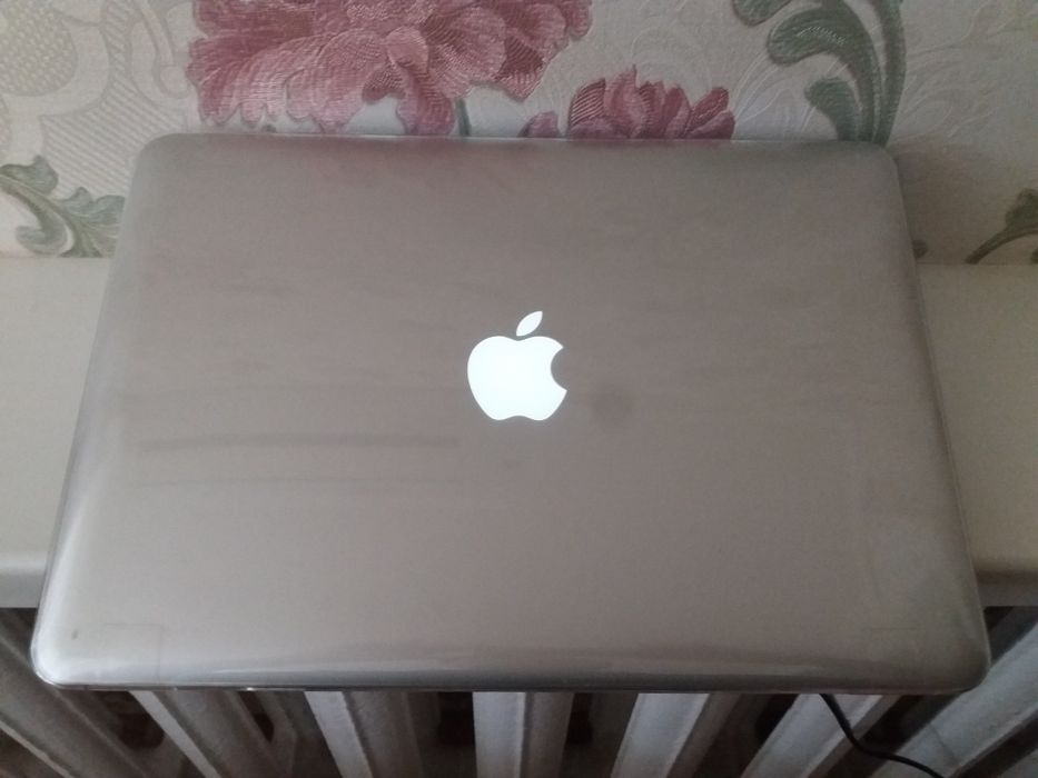 Ноутбук Apple MacBook Pro 13.3" A1278 SSD macOS Catalina Apple