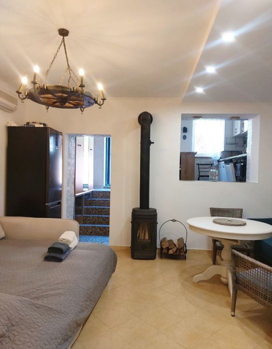 Продается готовый бизнес апарт отель с видом на море в Совиньоне