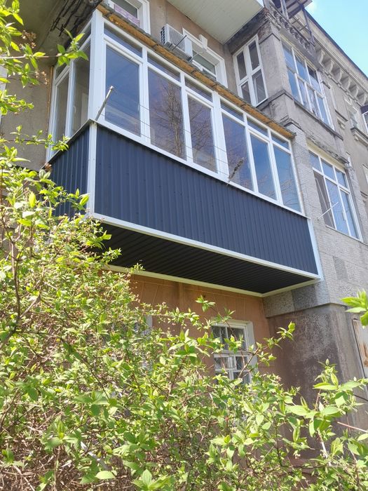 Балкон под ключ.Окна.Монтаж козырька.Сварочные работы.Высотные работы.
