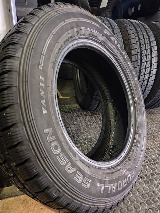 Резина, шины R-16C 215/65 109/107R "Falken"