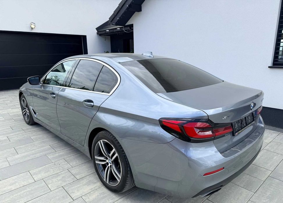 BMW 5 Series 2021