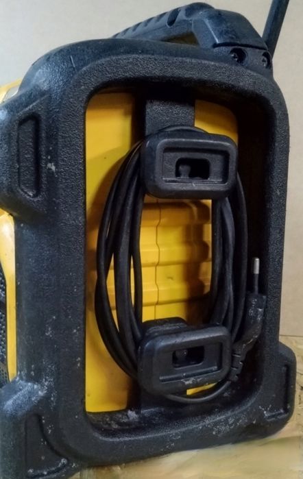 Dewalt 18v radio
