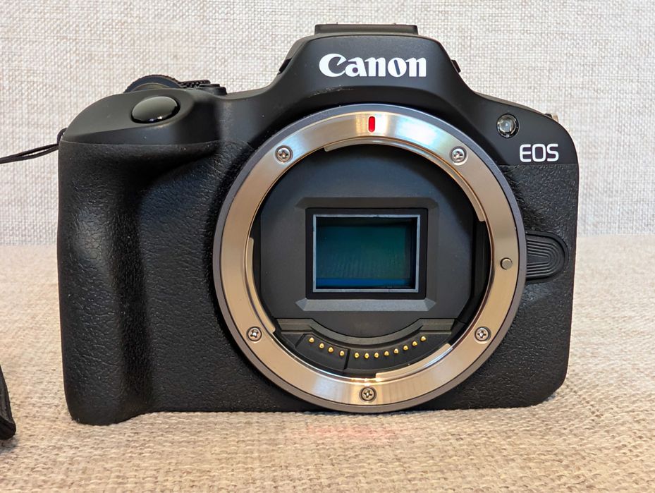 CANON EOS R100 dodatkowe baterie