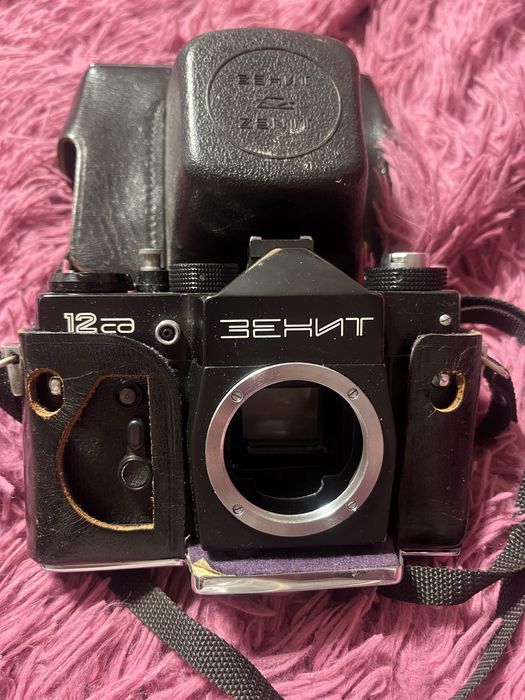 Фотоаппарат Зенит 12сд с объективом Гелиос-44м-4