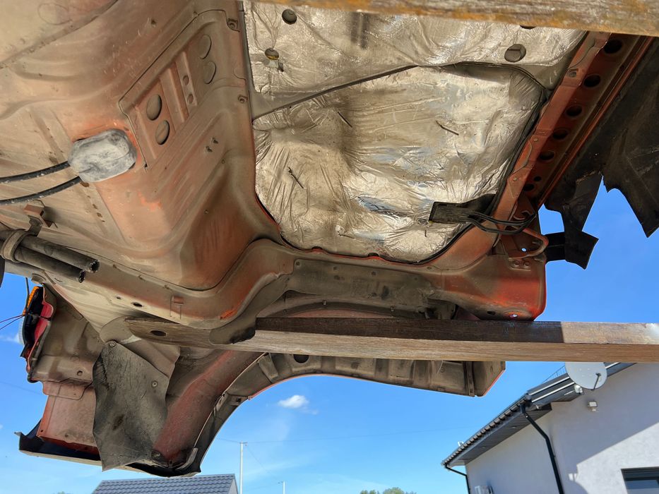 Kabina Nissan Cabstar Bez Korozji Import Kompletna