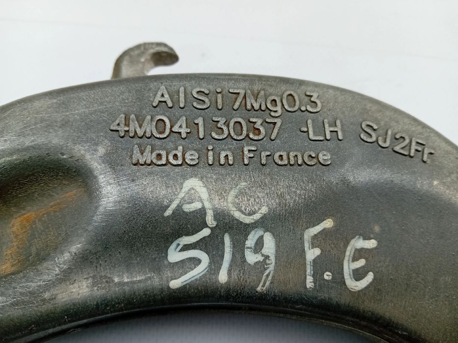 Braço de suspensão frente esquerdo AUDI Q5 Sportback (FYT)