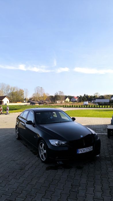 BMW E90 325i 218km