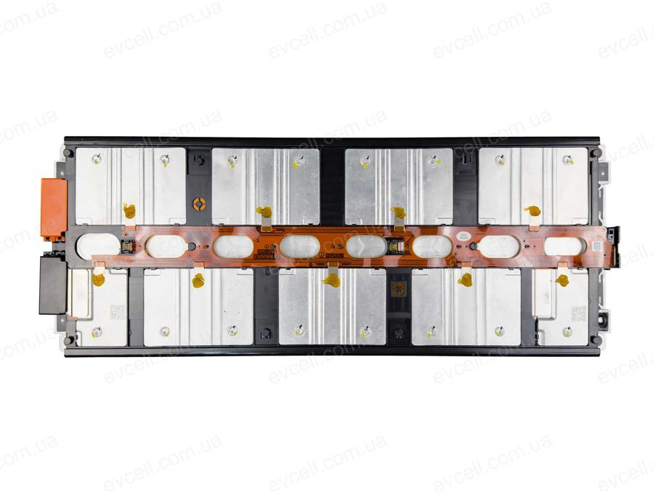 Акумуляторний модуль 29.2V на 7.09kWh – 8S1P, 243Ah, Li-ion – BYD