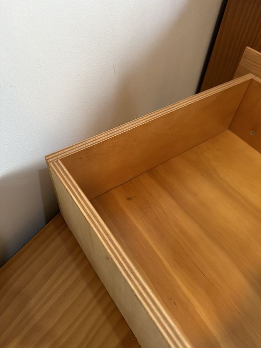Mesa de cabeceira