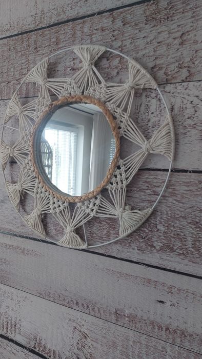 Lustro w stylu Boho