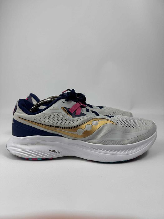 Кросівки для бігу Saucony Guide15 49 розмір