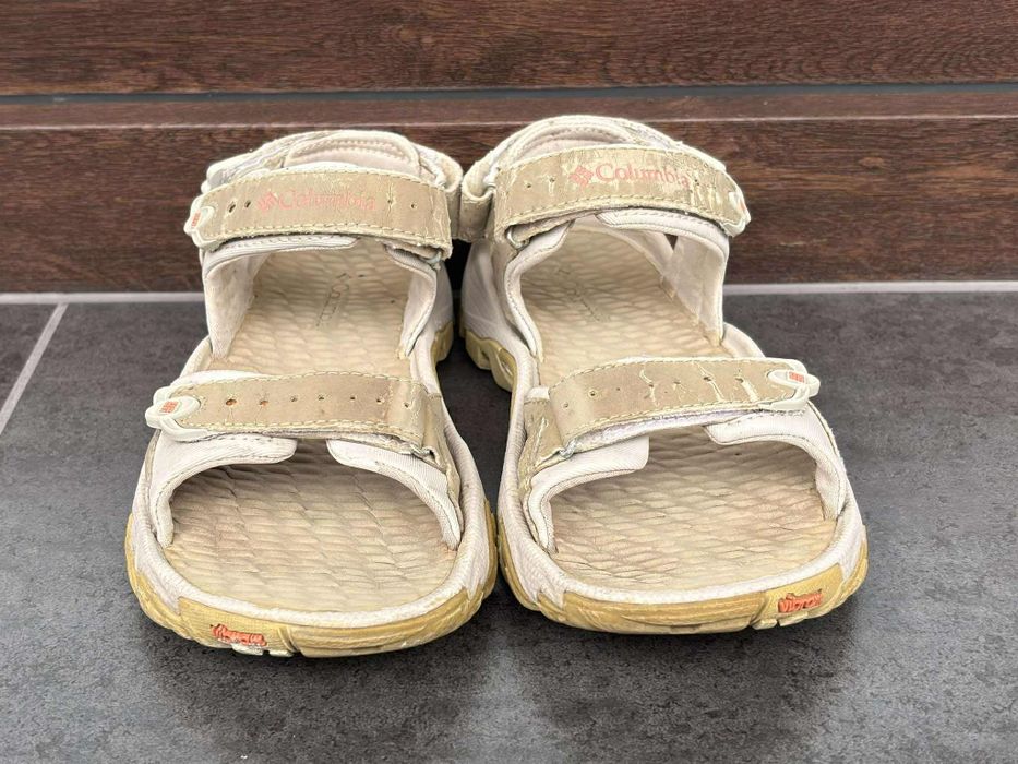 Columbia trekkingowe sandały skórzane damskie 36 vibram 
Rozmiar 36
Wk
