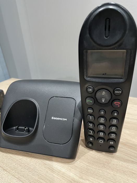 Telefon stacjonarny