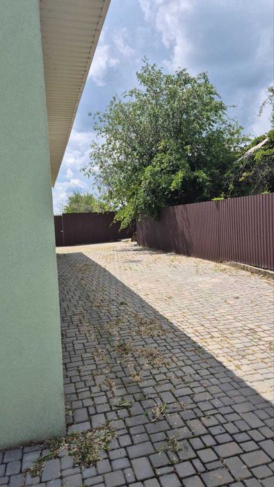 ПРОДАМ помещение Шоссейная 23 ЦЕНТР  ( Подгородние) 100 м2  53 000 $