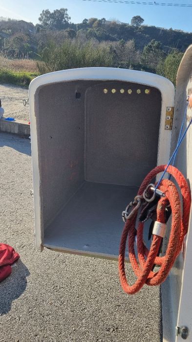 Transportadora Atrelado Reboque