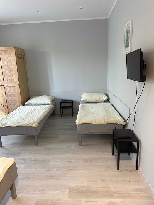 HGS Noclegi Pracownicze . Pokoje z łazienkami