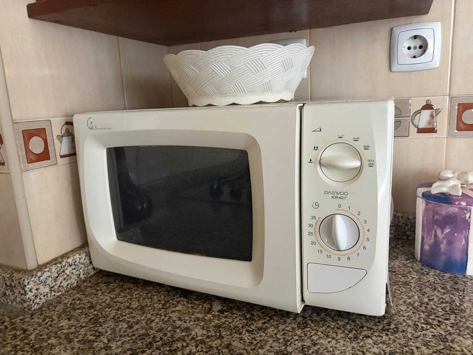 Microondas Branco