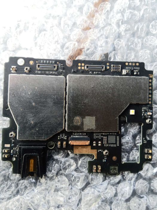 Материнская плата нерабочая ZTE A5 2020