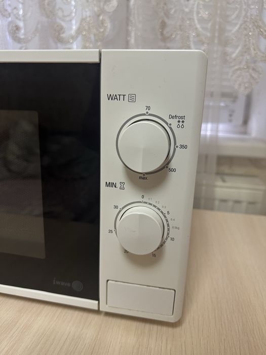 Мікрохвильова піч LG MS2022D  в опис
