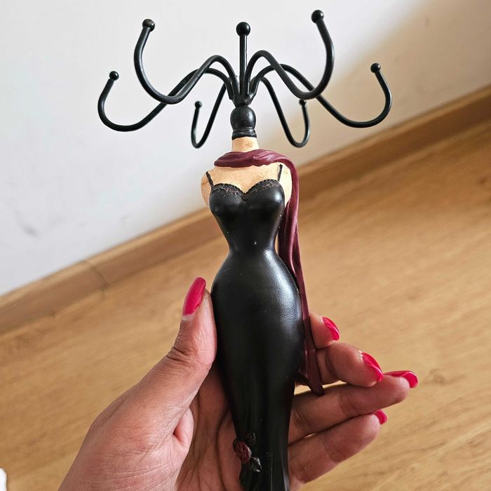 Manequim Porta-Jóias