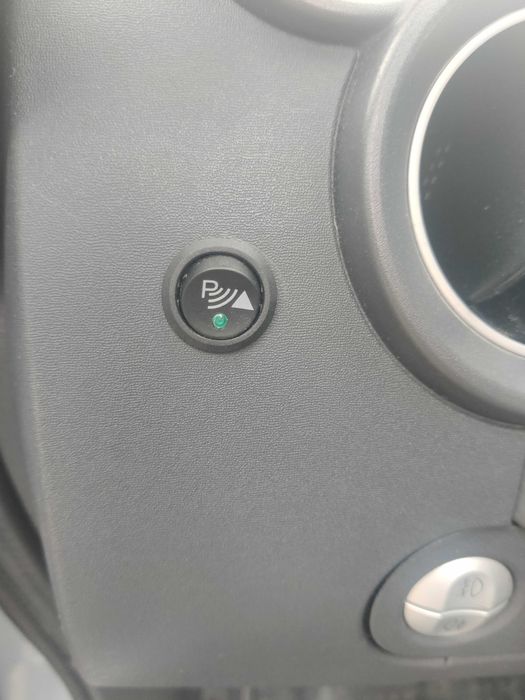 Mitsubishi Colt 1.5 Di-D Automático, com revisão e IPO | Pronto a Circular