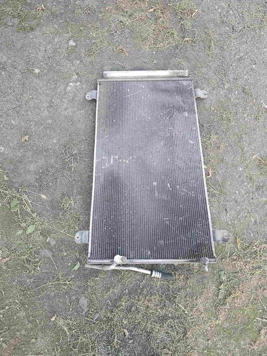 Радіатор кондиціонера mitsubishi grandis, 2.0 diesel