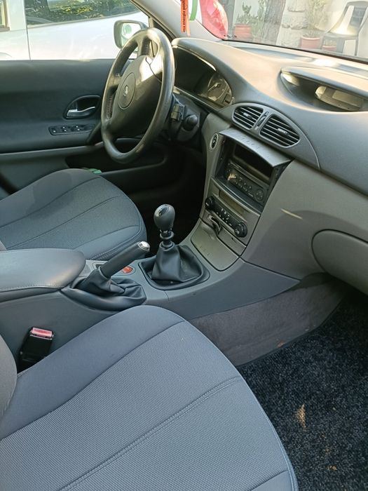 Renault Laguna yy